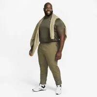 Nike A.P.S. мужские Dri-FIT ADV Woven Versatile Pants цвет зеленый