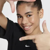 Nike One Relaxed Big детские (Girls') Dri-FIT Short-Sleeve Top цвет черный