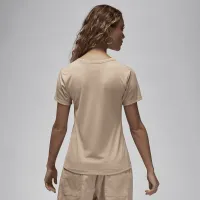 Nike Jordan Essentials жіноча Slim Short-Sleeve футболка колір коричневий