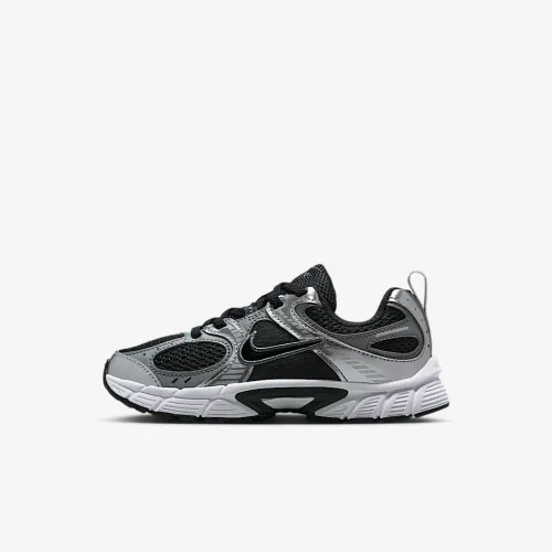 Nike V5 RNR Little дитячі Кросівки колір чорний