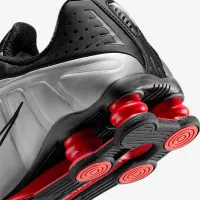 Nike Shox R4 жіноча Кросівки колір чорний