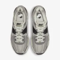 Nike Zoom Vomero 5 женская Кроссовки цвет серый