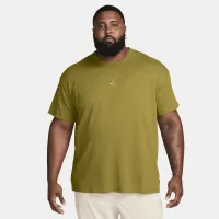 Nike Sportswear Premium Essentials мужские футболка цвет зеленый