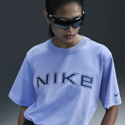 Nike Sportswear жіноча Loose Short-Sleeve Graphic футболка блакитний