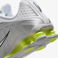 Nike Shox R4 жіноча Кросівки колір білий