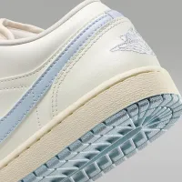 Nike Air Jordan 1 Low жіноча Кросівки колір білий