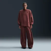 Nike Sportswear Tech Fleece жіноча оверсайз Crew-Neck світшот колір коричневий