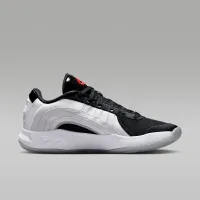 Nike Luka 4 