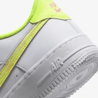 Nike Air Force 1 LV8 Big дитячі Кросівки колір білий