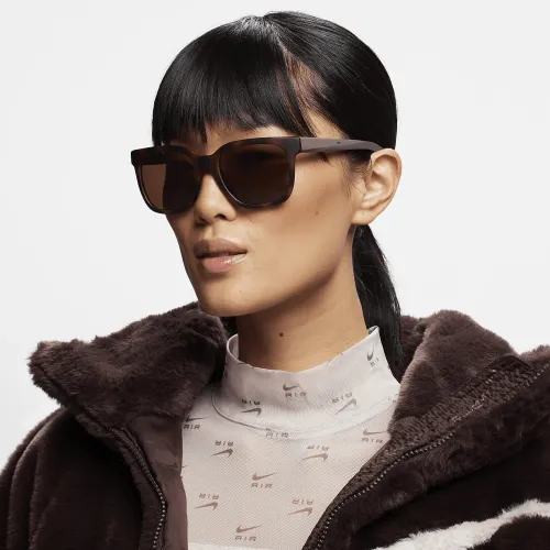 Nike Grand Sunglasses цвет коричневый
