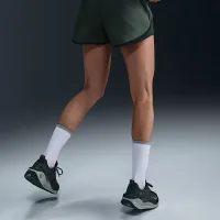 Nike Tempo женская Dri-FIT Mid-Rise Brief-Lined Running шорты цвет зеленый