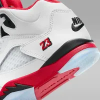 Nike Jordan 5 Retro Little дитячі Кросівки колір білий