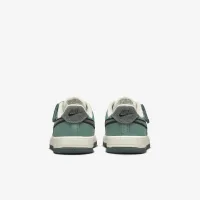 Nike Force 1 LV8 3 EasyOn Little дитячі Кросівки колір білий