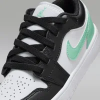 Nike Jordan 1 Low Alt Little дитячі Кросівки колір білий