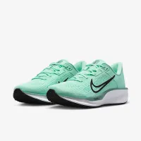 Nike Quest 6 жіноча Road Running Кросівки колір зелений