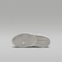 Nike Jordan 1 Mid SE Little дитячі Кросівки колір сірий