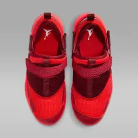 Nike Jordan Trunner LX женская Кроссовки цвет красный