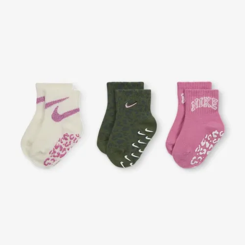 Nike Swoosh Spirit Baby Gripper носки (3 пары) цвет белый