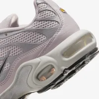 Nike Air Max Plus жіноча Кросівки колір фіолетовий