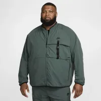 Nike Tech мужские Woven Куртка цвет зеленый
