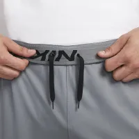 Nike Totality чоловічі Dri-FIT Tapeколір червоний Versatile Pants колір сірий