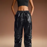 NikeSKIMS Shiny Nylon жіноча Cargo Pants колір чорний