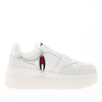 Кроссовки Tommy Jeans TJW Retro Flatform Charm EN0EN02421-YBL - Белые