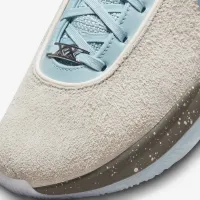 Nike LeBron XX баскетбольні Кросівки колір коричневий