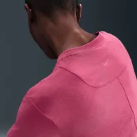 Nike One Relaxed жіноча Dri-FIT Cropped Short-Sleeve Top колір фіолетовий