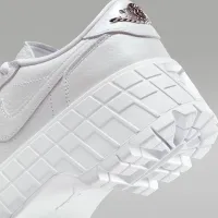 Nike Air Jordan 1 Brooklyn Low жіноча Кросівки колір білий
