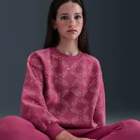 Nike Sportswear Club Fleece Big детские (Girls') оверсайз Printed Crewneck свитшот цвет фиолетовый