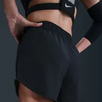 Nike Tempo женская Dri-FIT Mid-Rise Brief-Lined Running шорты цвет черный