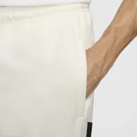 Nike Giannis Standard Issue чоловічі Dri-FIT Joggers колір білий