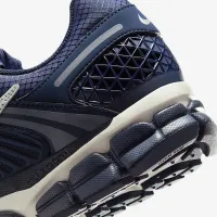 Nike Zoom Vomero 5 SE чоловічі Кросівки блакитний