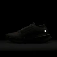 Nike Zegama 2 жіноча Trail Running Кросівки колір білий