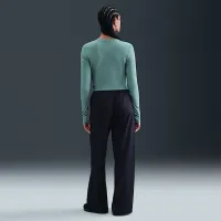 Nike Sportswear Chill Knit женская Slim Long-Sleeve Cropped Top цвет зеленый