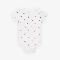 Nike Essentials Baby 3-Piece Striped Swooshfetti набор цвет красный