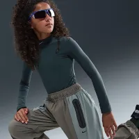 Nike Tech Big детские (для мальчиков) Woven Pants цвет серый