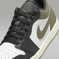 Nike Air Jordan 1 Low чоловічі Кросівки колір чорний
