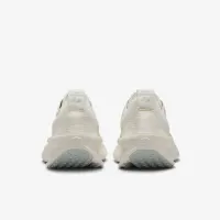 Nike Interact Run женская Road Running Кроссовки цвет серый