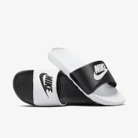 Nike Victori One чоловічі Slides колір білий