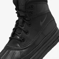 Nike Woodside 2 High Little дитячі Boots колір чорний