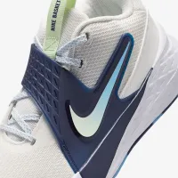 Nike Team Hustle D 12 Big детские баскетбольные Кроссовки цвет белый