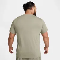 Nike Dri-FIT мужские Fitness футболка цвет зеленый
