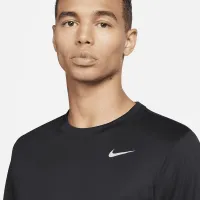 Nike Dri-FIT Legend чоловічі Long-Sleeve Fitness Top колір чорний