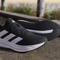 Кроссовки adidas Galaxy 7 ID8760 - Черные