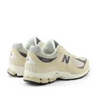 Кросівки New Balance M2002RFA - Бежевий