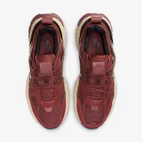 Nike V2K Run женская Кроссовки цвет коричневый