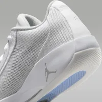 Nike Luka .77 