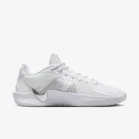 Nike Sabrina 2 